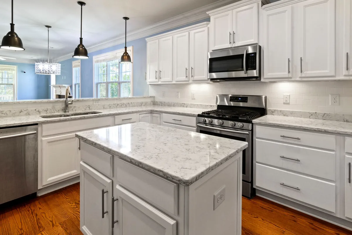 Filth & Squalor Cleanup in Harper Woods, MI